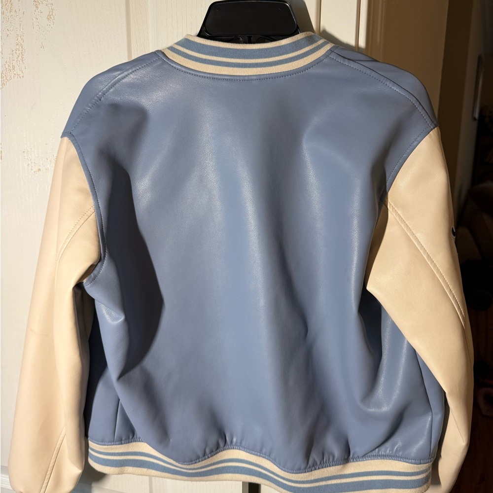 bomber jacket - Picture 3 of 6
